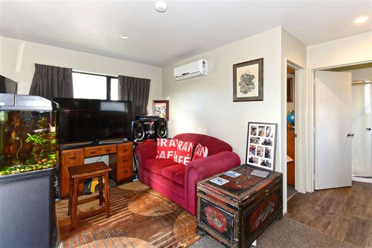 19 Attlee Crescent Bryndwr_16