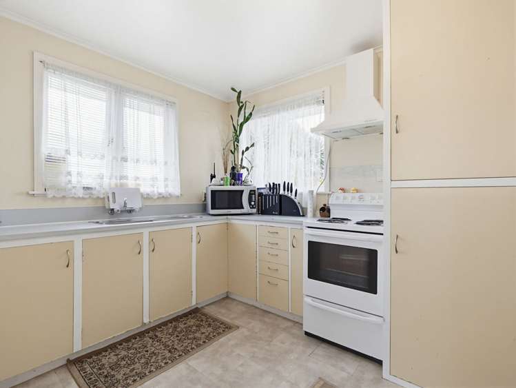 30 Athenree Road Athenree_5