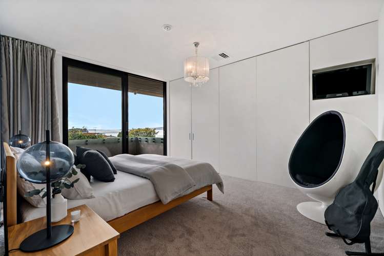 5 Fenton Circus Orakei_16