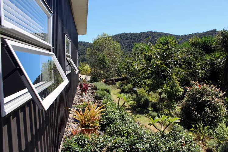 71 Stunnell Road Otaika_12