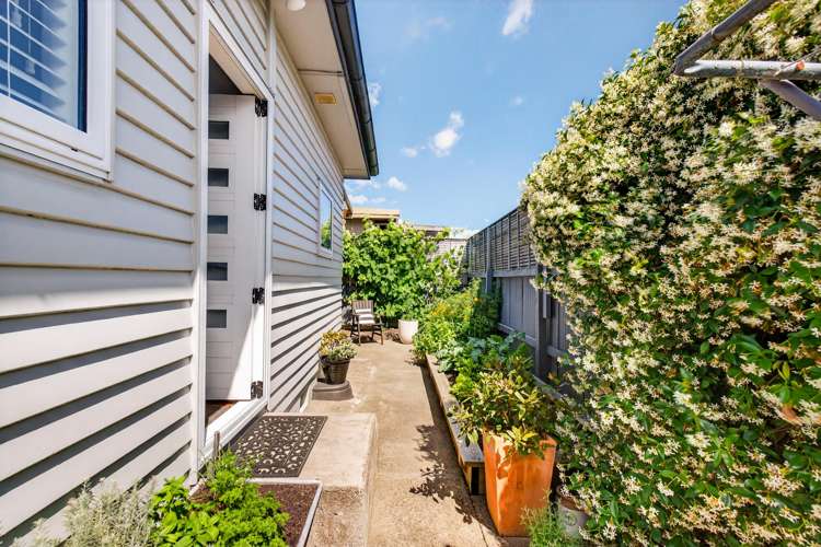 17 Gallipoli Road Onekawa_23