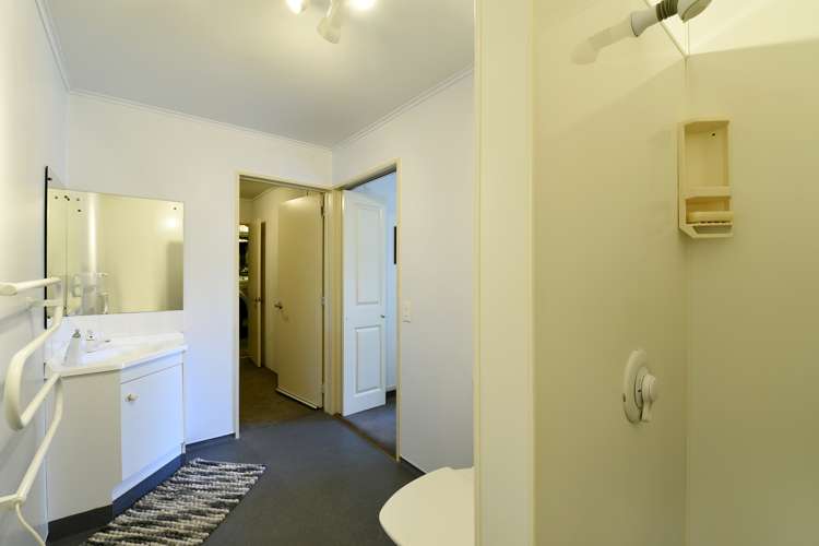 19 Idesia Grove Richmond_19