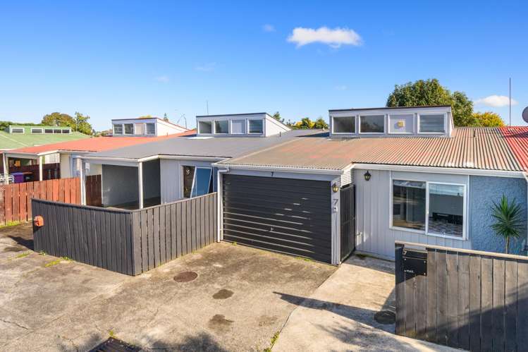 7 Westmere Place Takaro_12