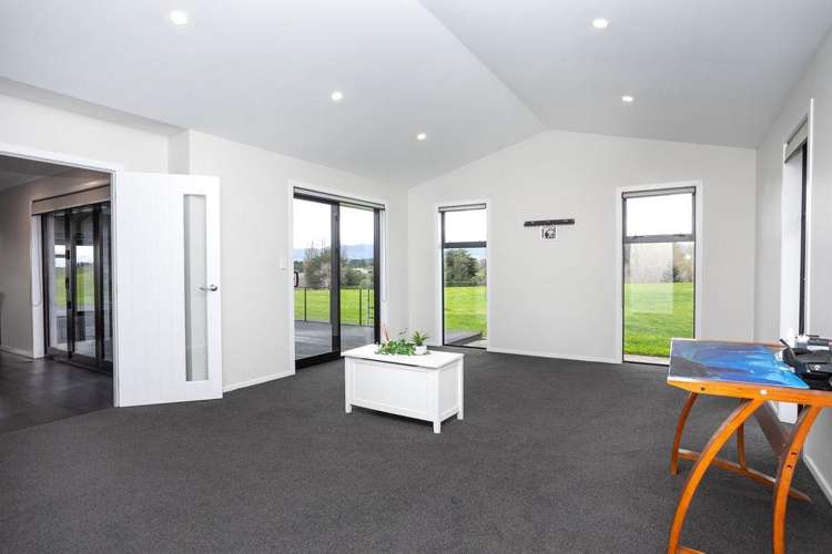 34 Cowper Road Dannevirke_11