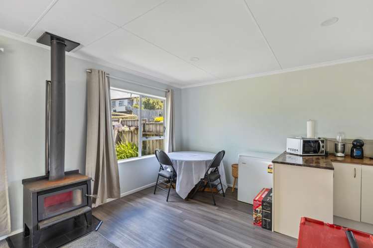 2 Te Ngaere Place Merrilands_7