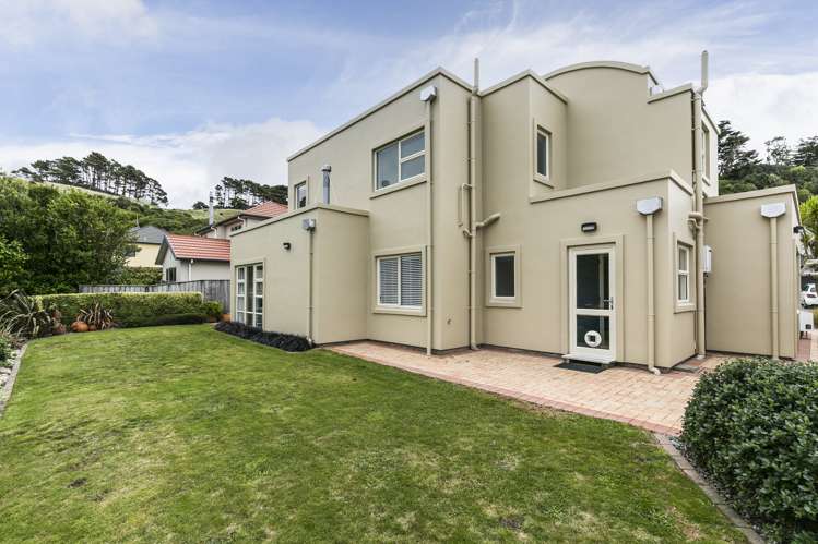 5 Forsyth Grove Brooklyn_16