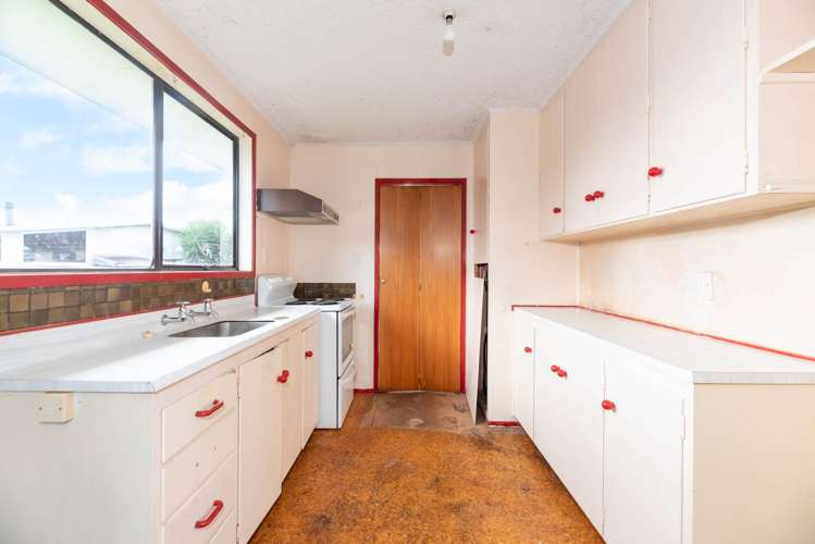 11 Tabitha Crescent Henderson_6