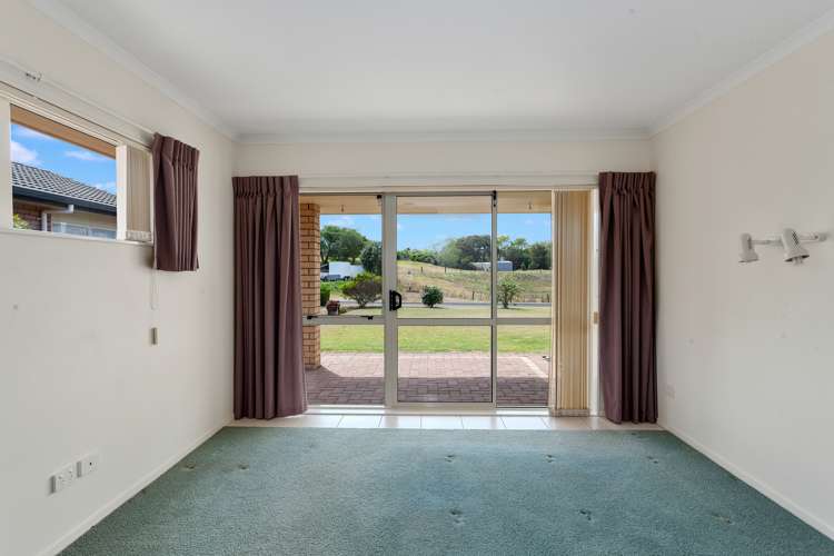 7 Marchignal Street Coastlands_10