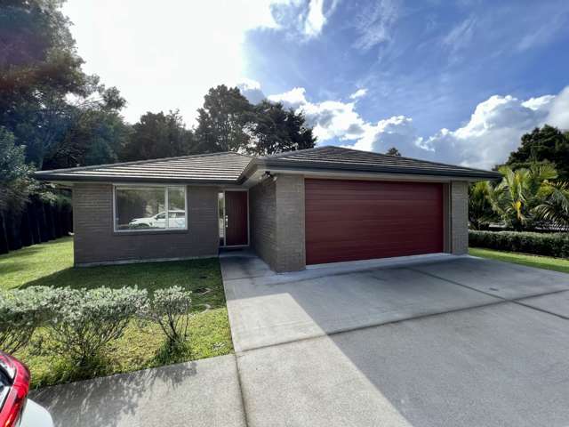 Beautiful Home in Gated Community!