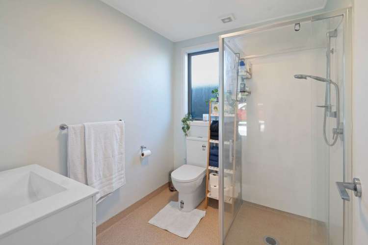 9a Cuffs Road Wainoni_10