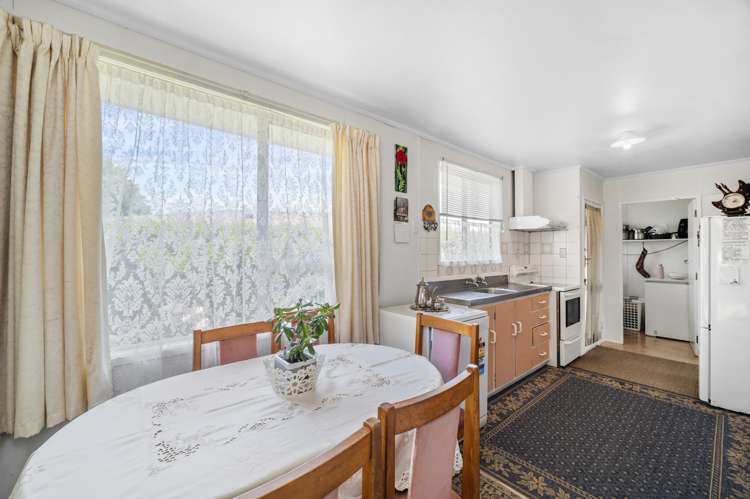 14 Jade Place Pukehangi_8