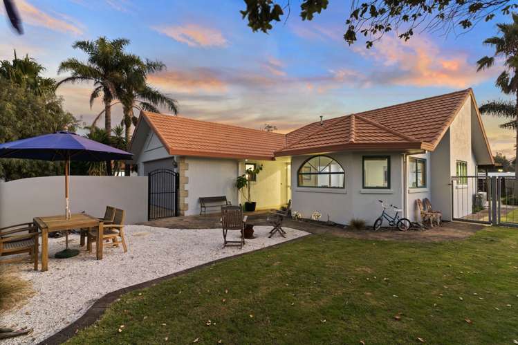 42 Bahamas Key Papamoa_32