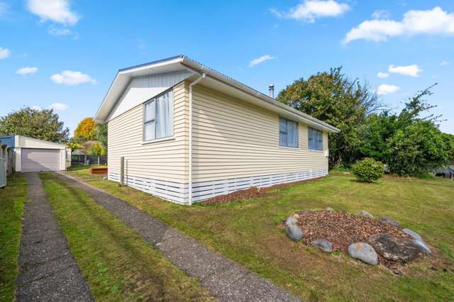 21 Runuku Grove Turangi_2