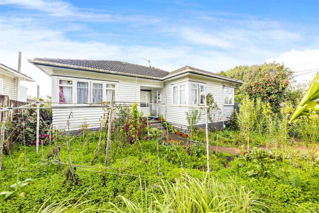 39 Russell Road Manurewa_1