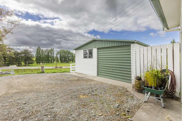 1708 State Highway 2 Waipawa_23