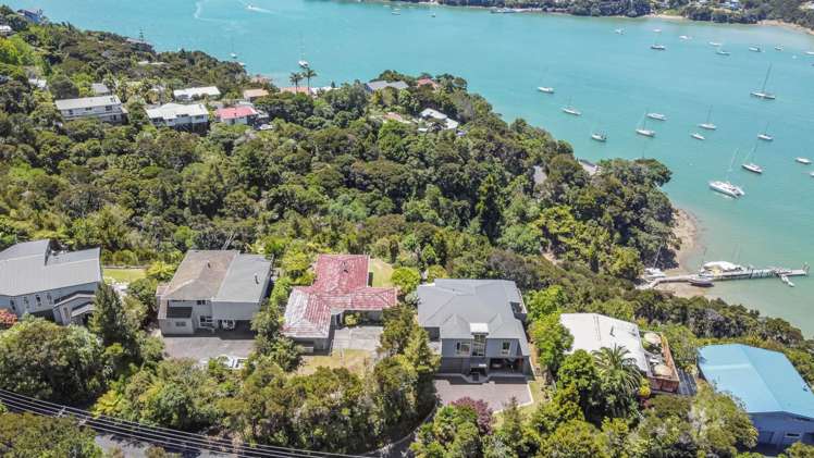 8 Sir George Back Street Opua_18