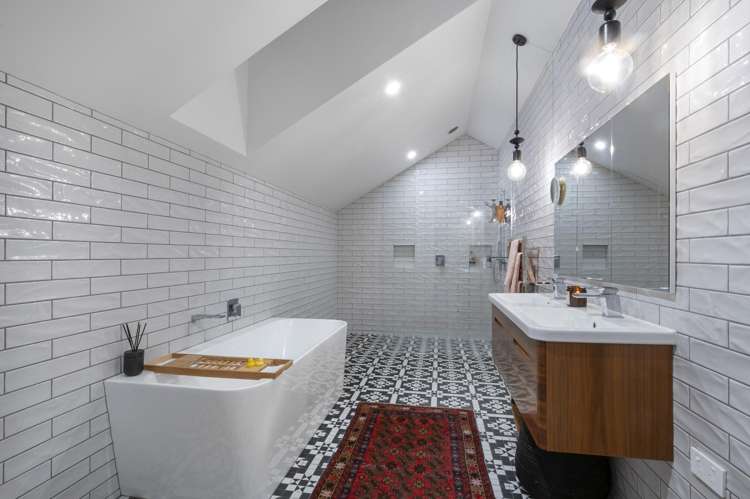 16 St Thomas Avenue Pyes Pa_10