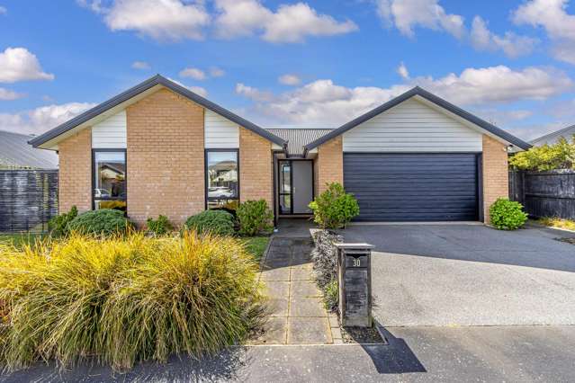 Downsize or affordable family living in Halswell