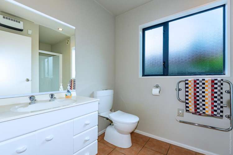 2/573 Manchester Street Saint Albans_12