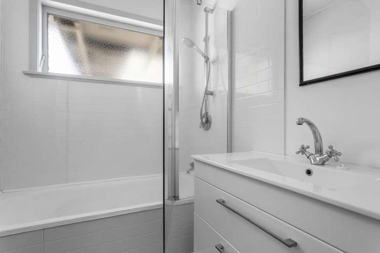 8 Lord Cobham Avenue Whakatane_8