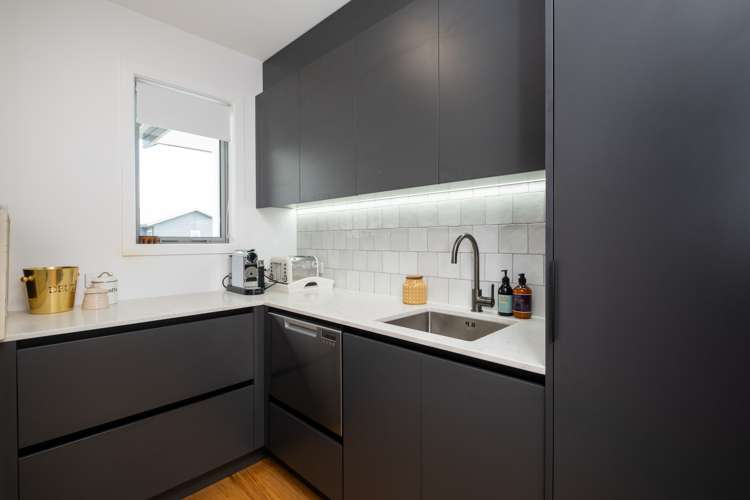 7 Rangataiki Place Awatoto_9