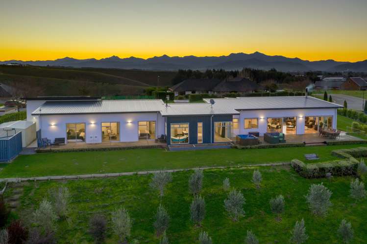 109 Marlborough Ridge Drive Fairhall_5