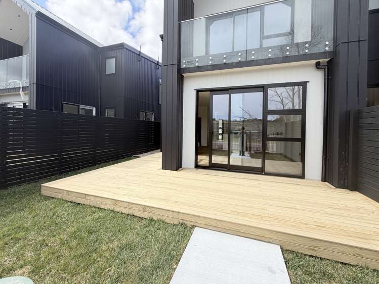 11 Rillside Crescent Milldale_13
