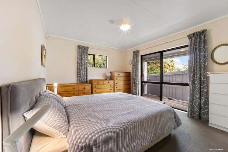 1/33 Newington Road Henderson_9