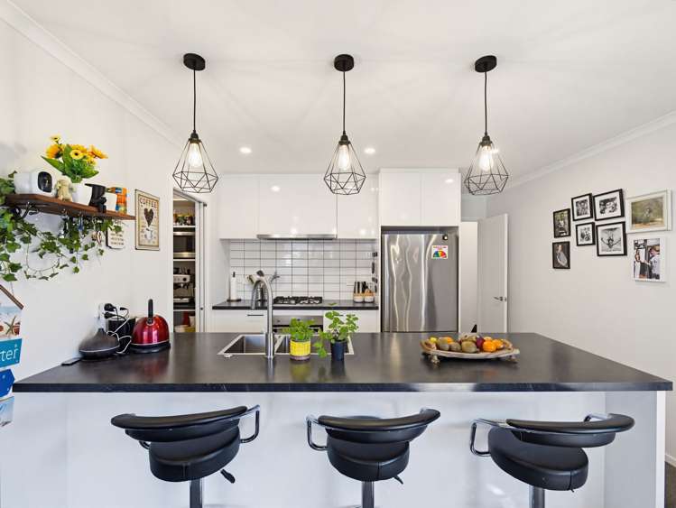 54 Sandhurst Drive_1