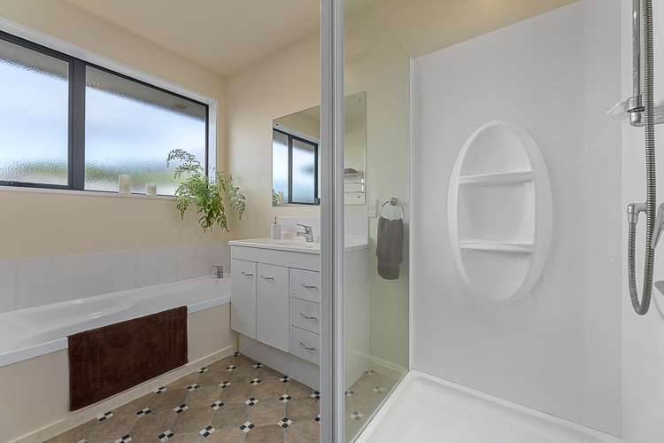 26 Hilton Place Blenheim Central_15