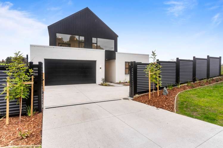 39 Elliot Street Riverhead_1