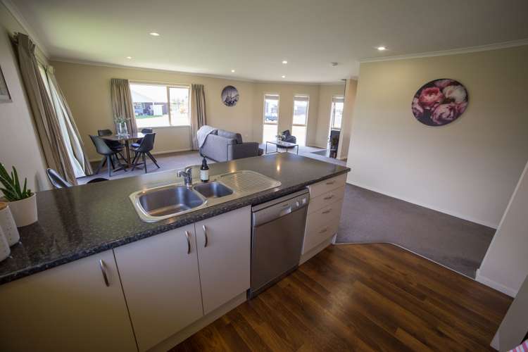 19 Broughton Place Te Anau_6