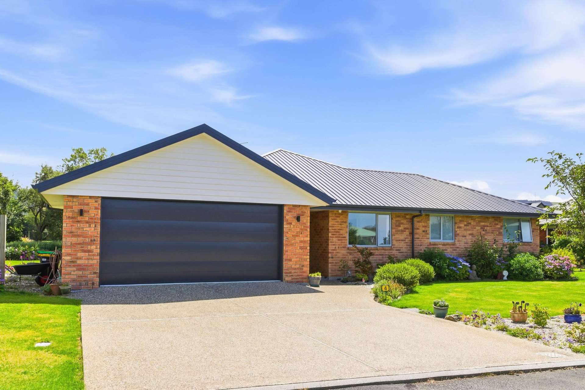 4/80 Formby Street Outram_0