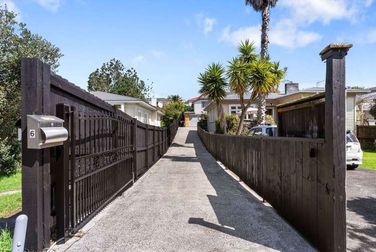 6 Hampstead Road Sandringham_26