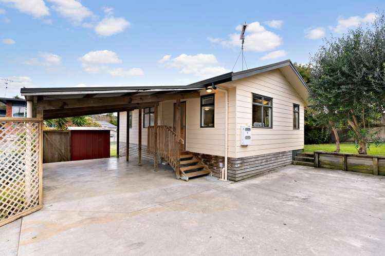 4 Marine Parade Mellons Bay_21