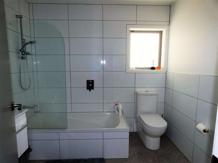 5 Spitfire Place Newlands_12