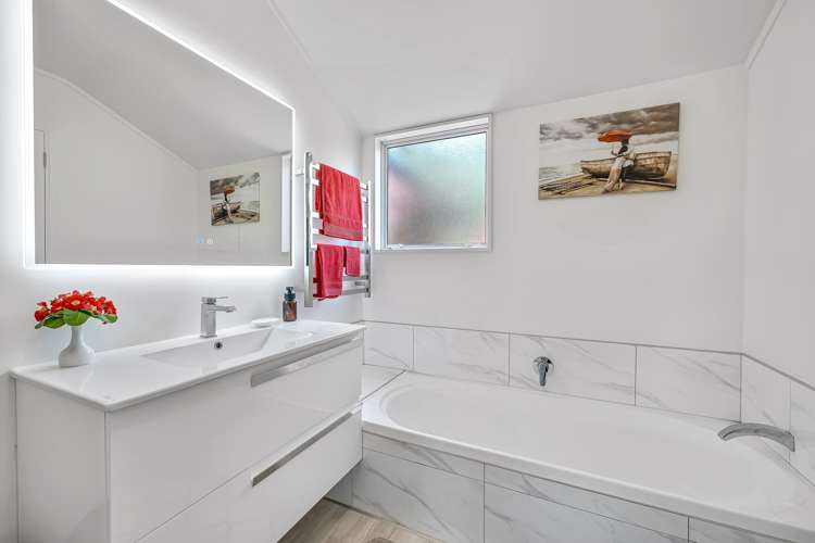 2 Harbour Lights Close West Harbour_19