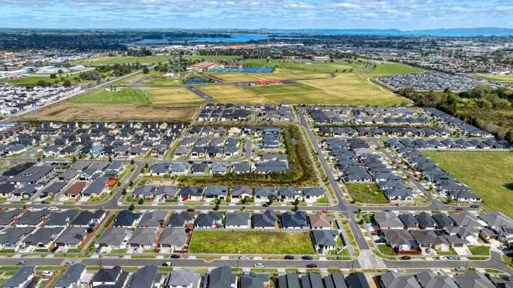 32 Sapwood Crescent Takanini_3