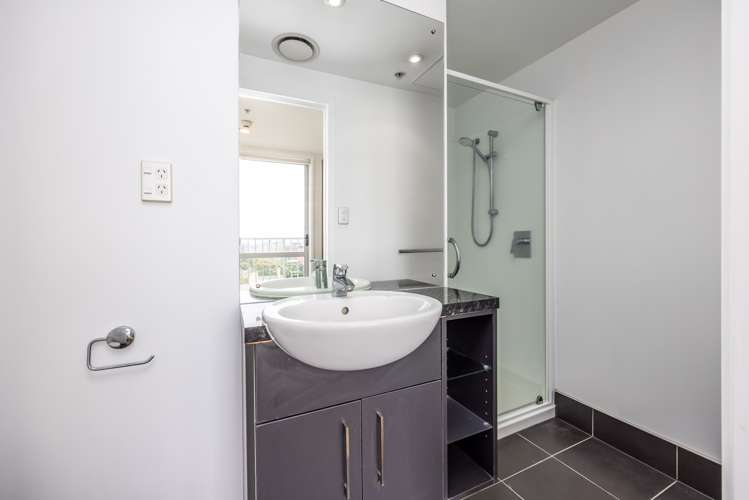 2201/74 Albert Street Auckland Central_13