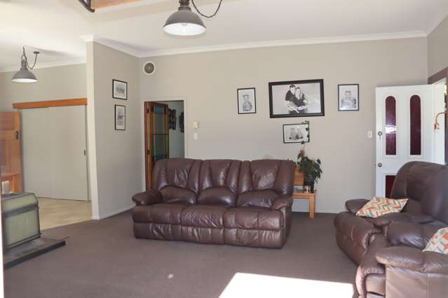 1653 Mokau Road Uruti_2