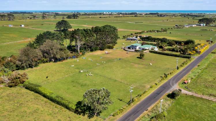 160 Upper Kina Road Opunake_18