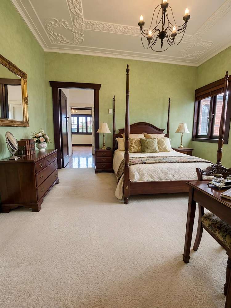 17 Fairholme Epsom Central_7