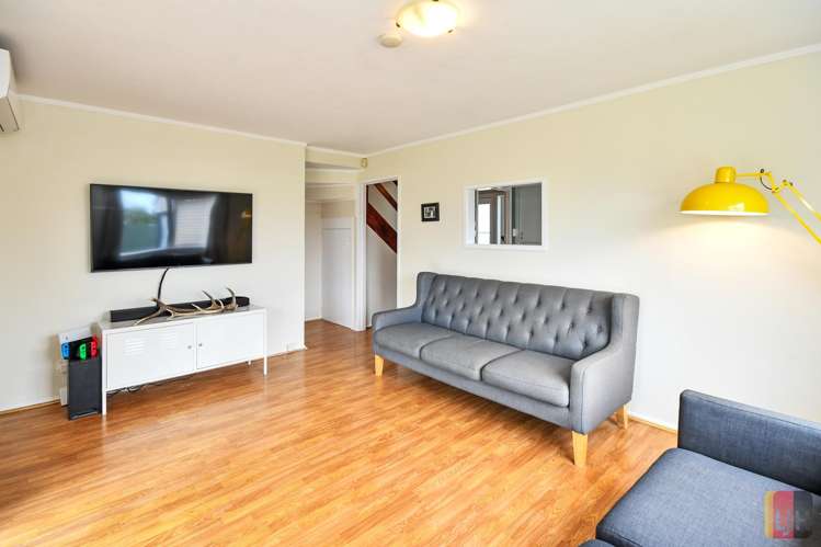 2/15 Winiata Terrace Papakura_8