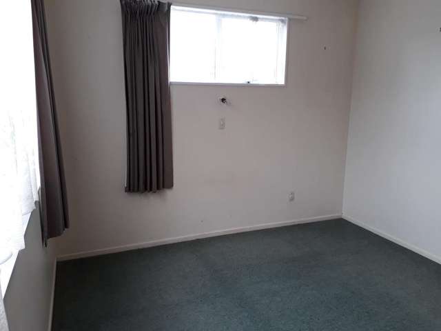 2/11 Moa Street Alicetown_4