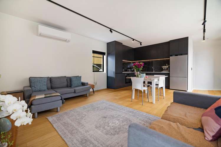 62 Casterway Crescent Jacks Point_6