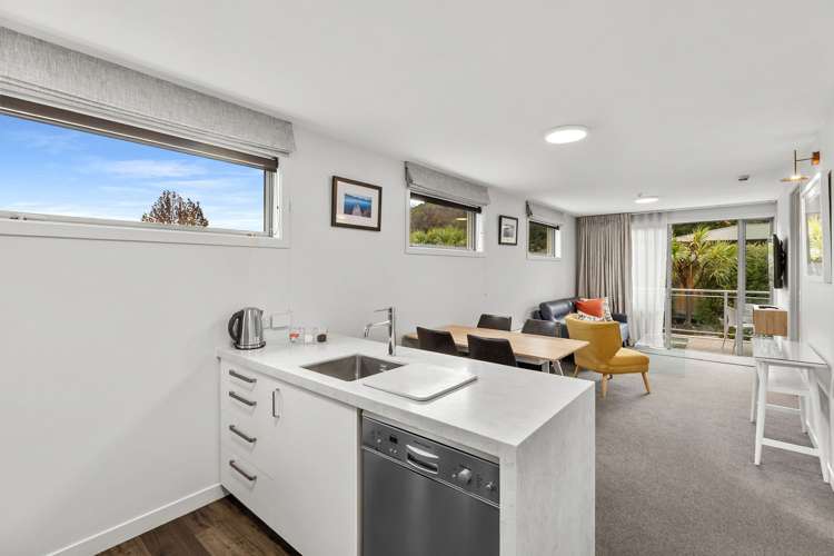 208/29 Warren Street Wanaka_6