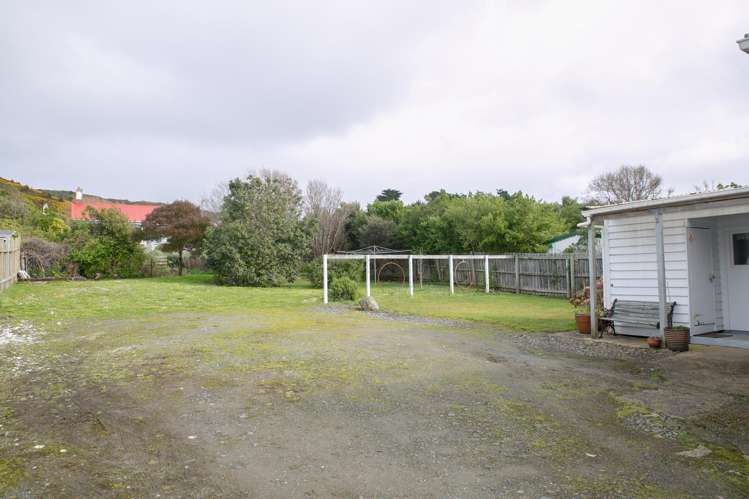 12 Foyle Street Bluff_23