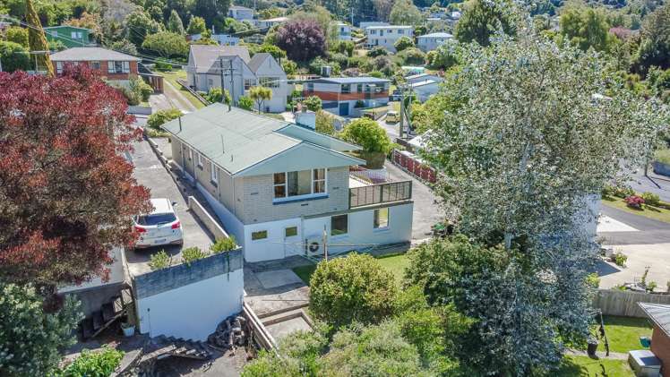 39 Centennial Avenue Helensburgh_32