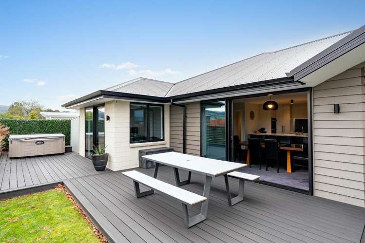 8 Marjorie Lane Mosgiel_24