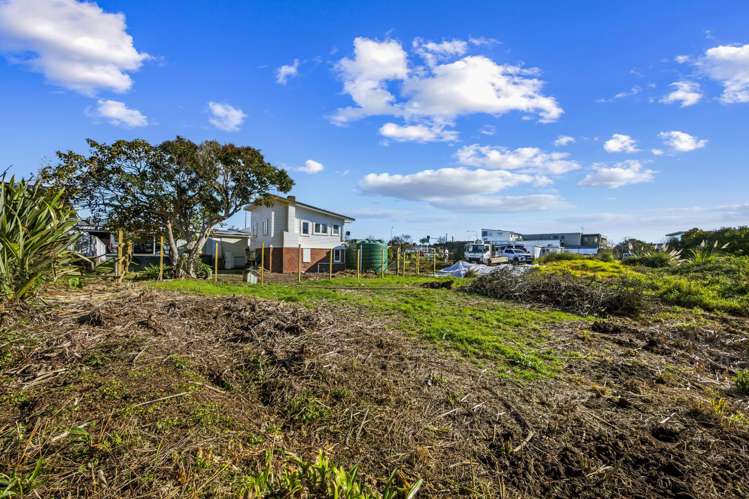 68 Main Road Kumeu_11